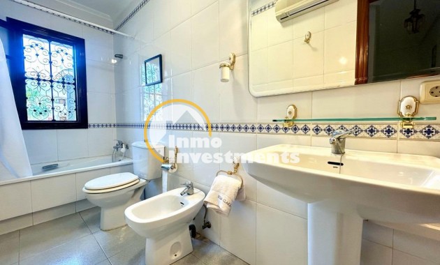 Gebrauchtimmobilien - Villa - La Zenia - Strandseite