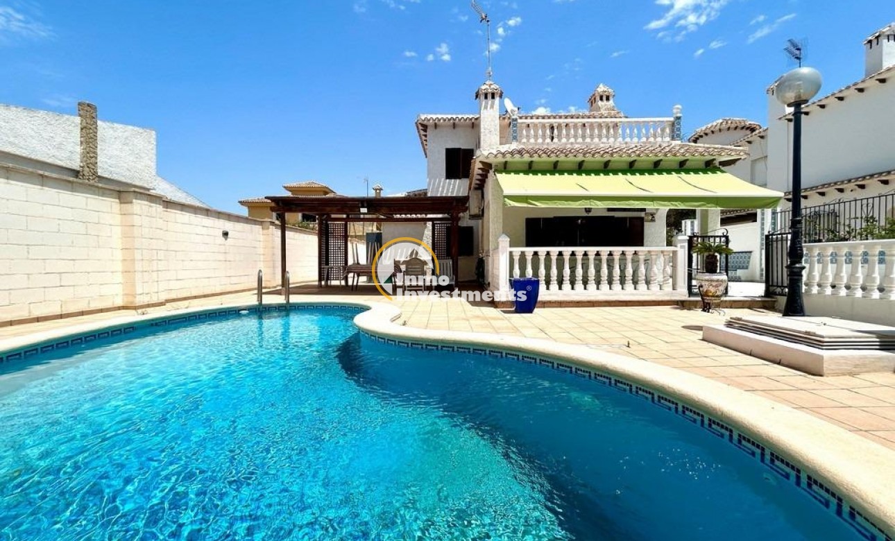Gebrauchtimmobilien - Villa - La Zenia - Strandseite