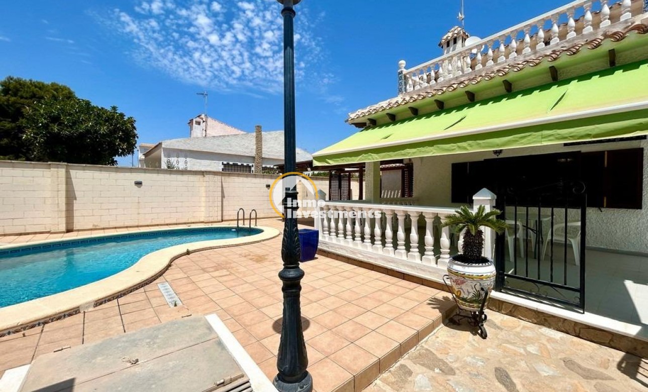 Gebrauchtimmobilien - Villa - La Zenia - Strandseite