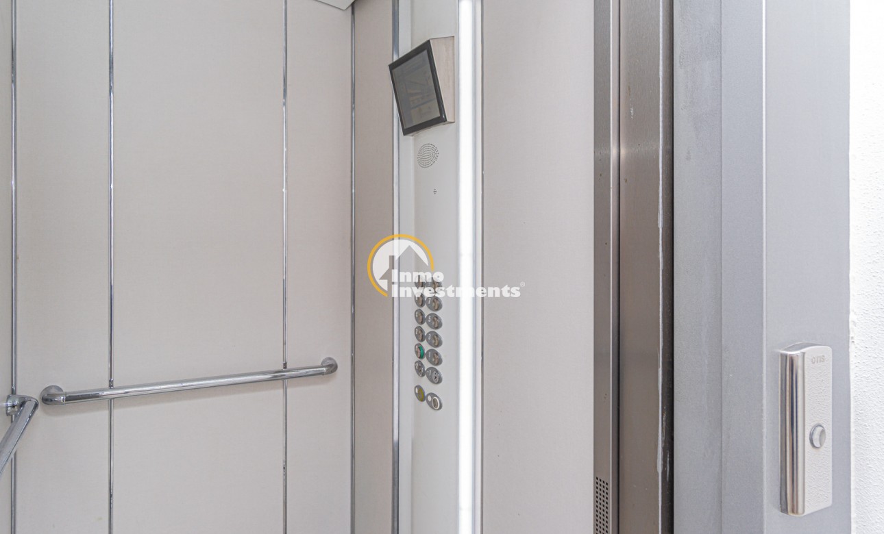 Resale - Apartment - Campoamor - Campoamor beach