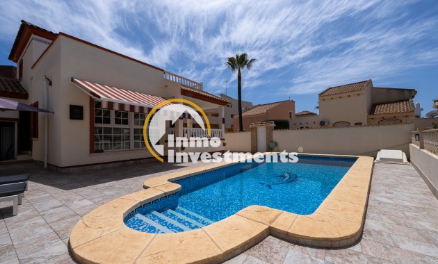 Bestaande bouw - Villa - Playa Flamenca - Montilla