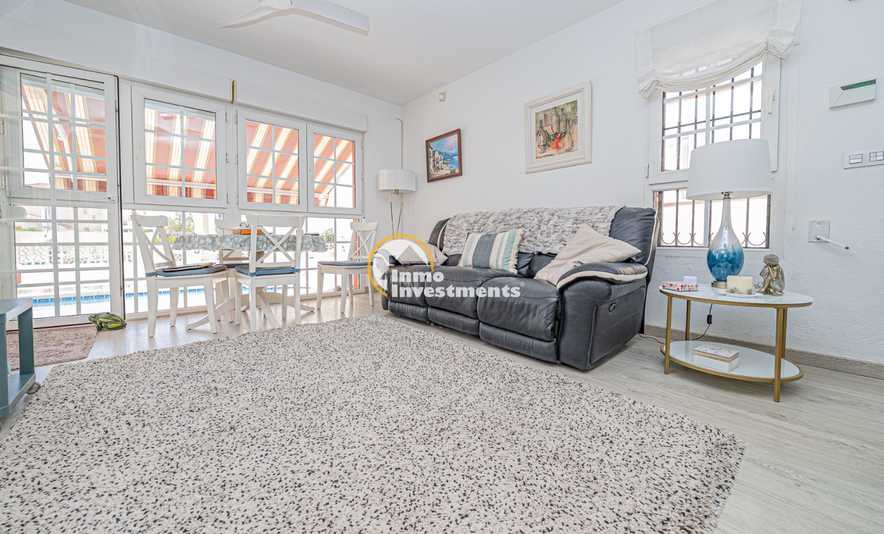 Bestaande bouw - Villa - Playa Flamenca - Montilla