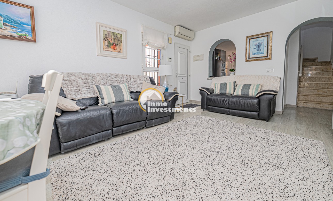 Bestaande bouw - Villa - Playa Flamenca - Montilla