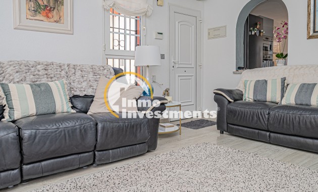 Bestaande bouw - Villa - Playa Flamenca - Montilla