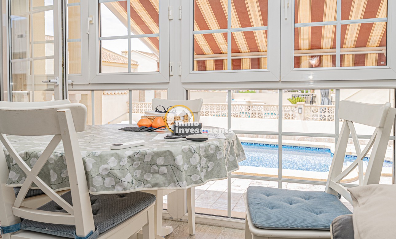 Bestaande bouw - Villa - Playa Flamenca - Montilla