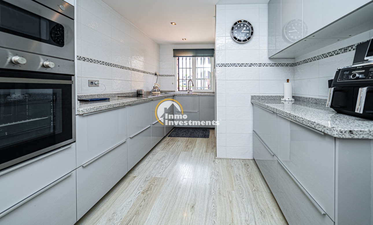 Bestaande bouw - Villa - Playa Flamenca - Montilla