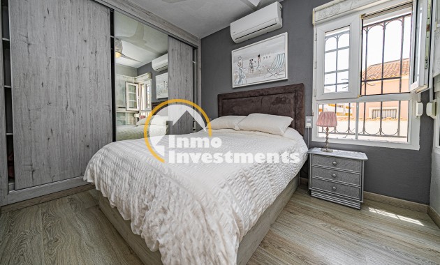 Bestaande bouw - Villa - Playa Flamenca - Montilla