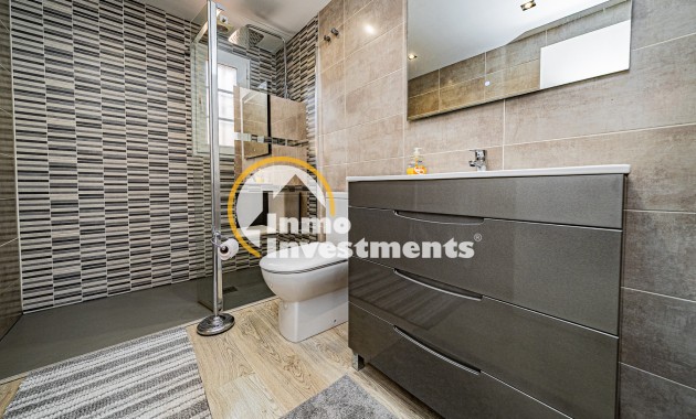 Bestaande bouw - Villa - Playa Flamenca - Montilla