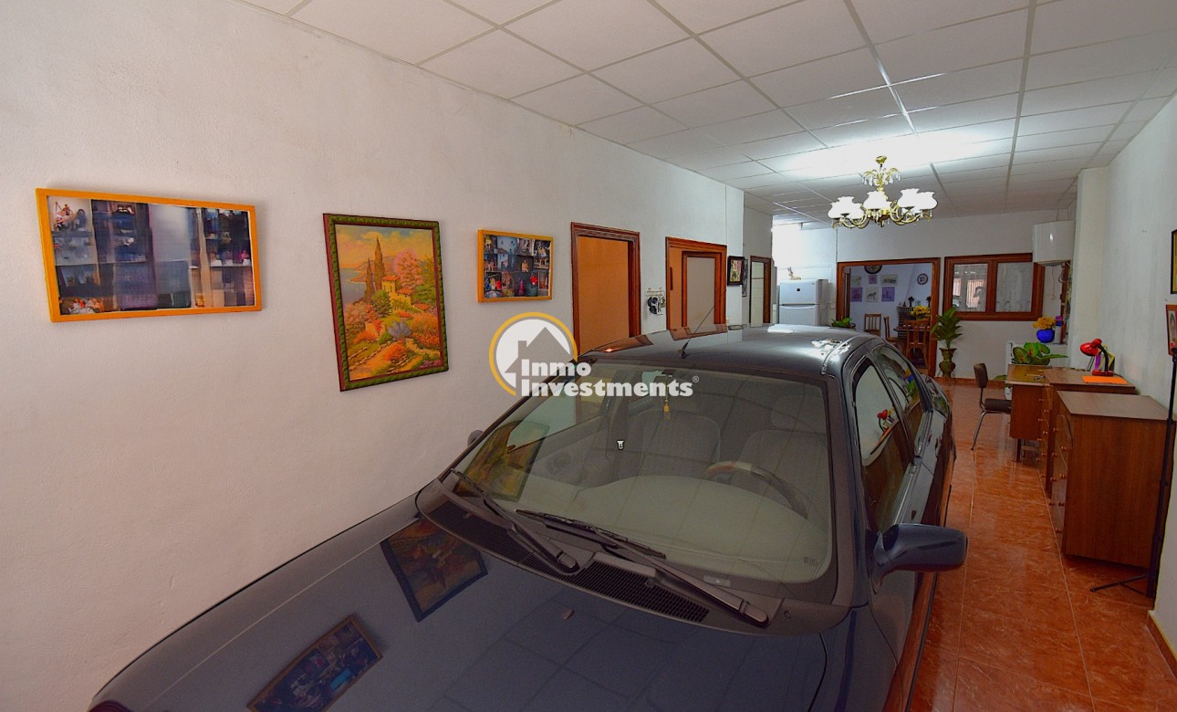 Bestaande bouw - Half vrijstaande villa - Rojales - 