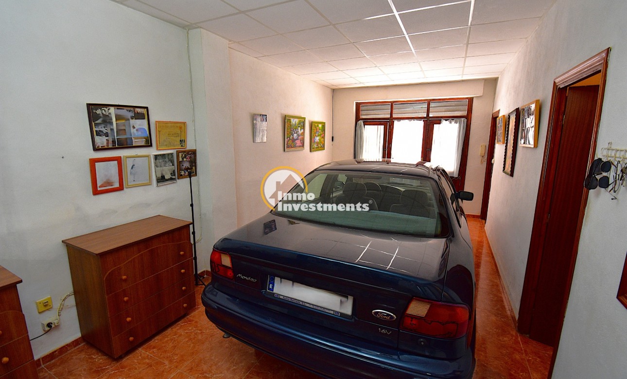 Bestaande bouw - Half vrijstaande villa - Rojales - 