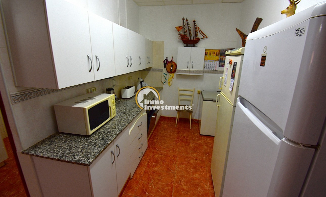 Bestaande bouw - Half vrijstaande villa - Rojales - 