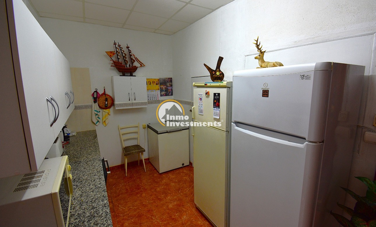 Bestaande bouw - Half vrijstaande villa - Rojales - 