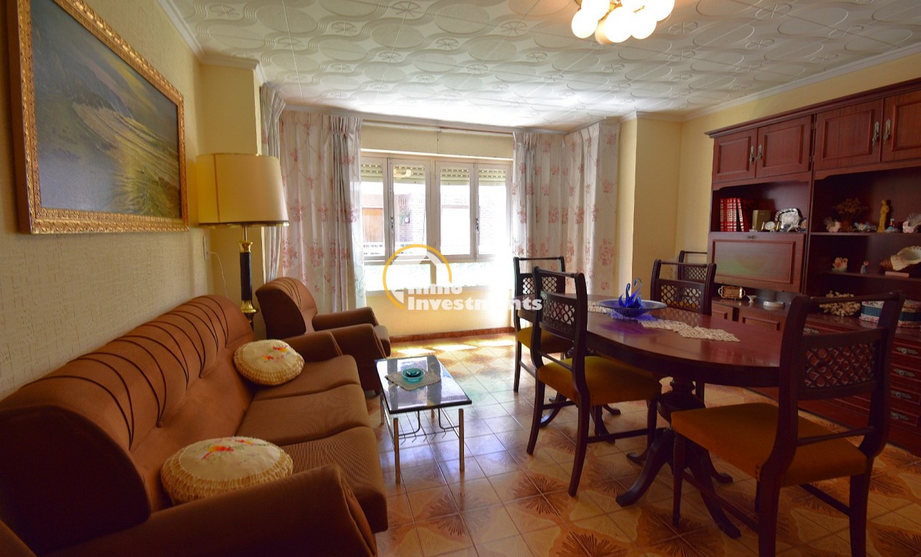 Bestaande bouw - Half vrijstaande villa - Rojales - 