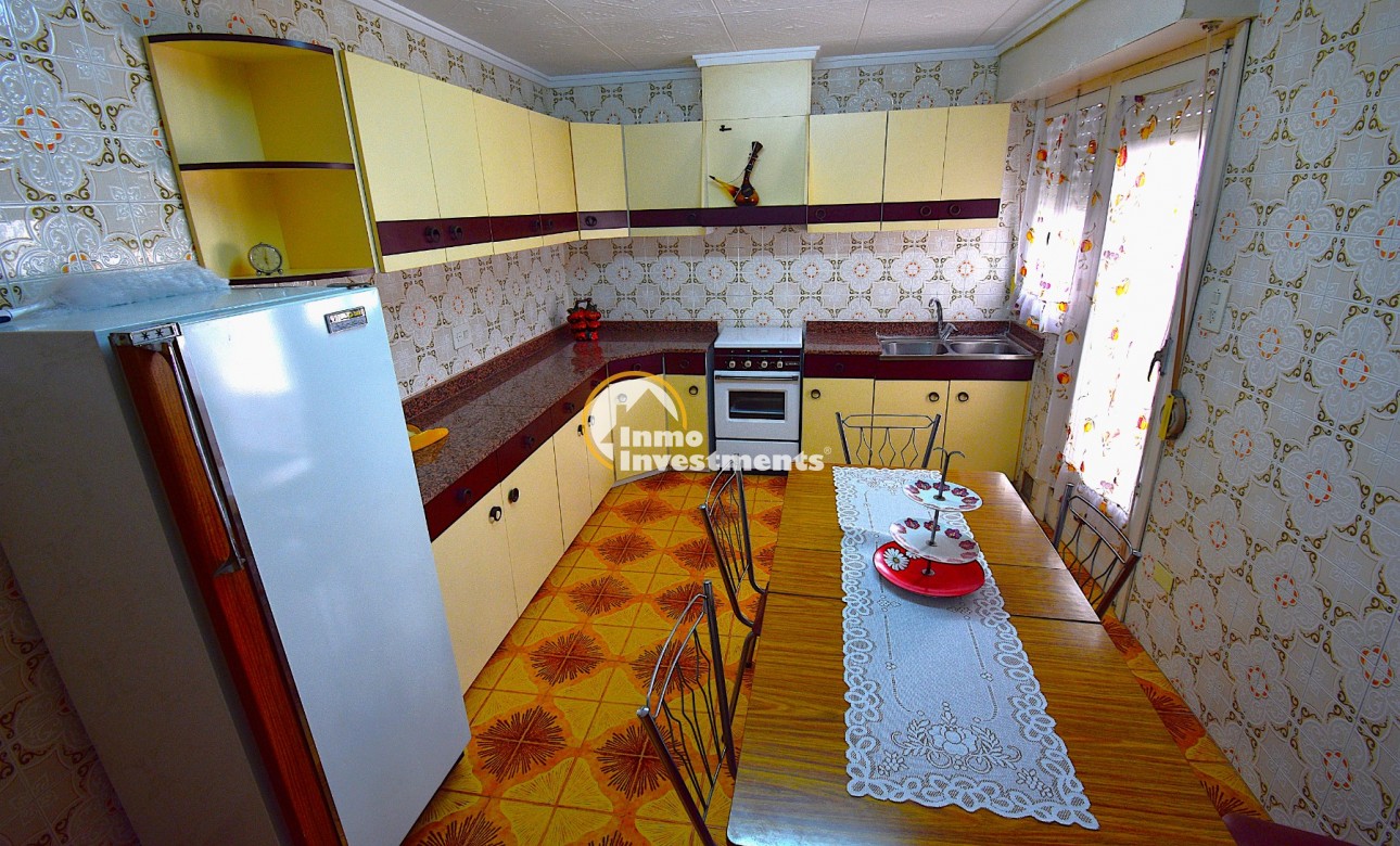 Bestaande bouw - Half vrijstaande villa - Rojales - 