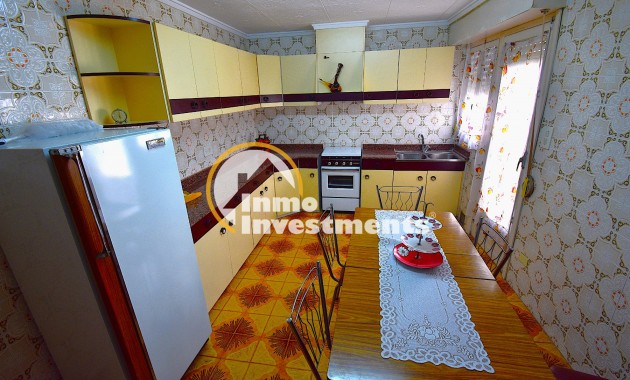 Bestaande bouw - Half vrijstaande villa - Rojales - 