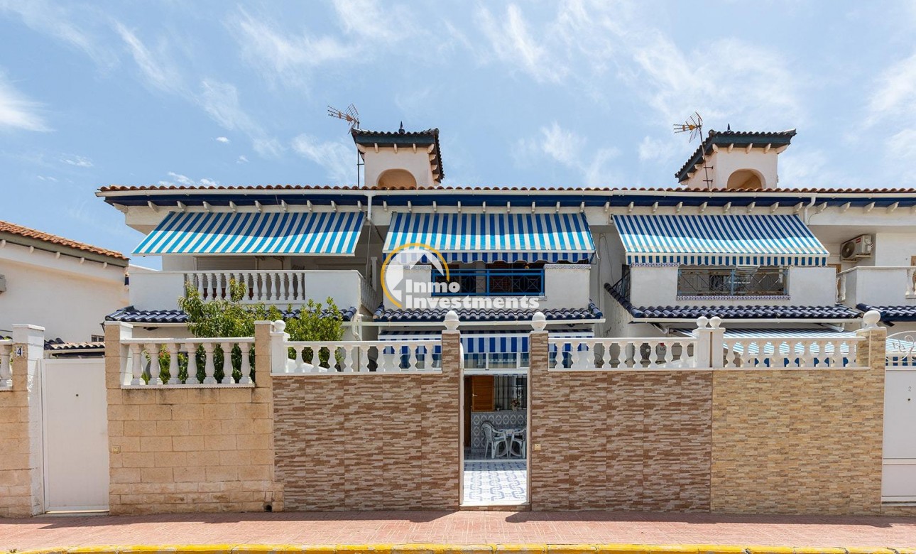 Resale - Town house - Torrevieja
