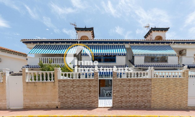 Resale - Town house - Torrevieja