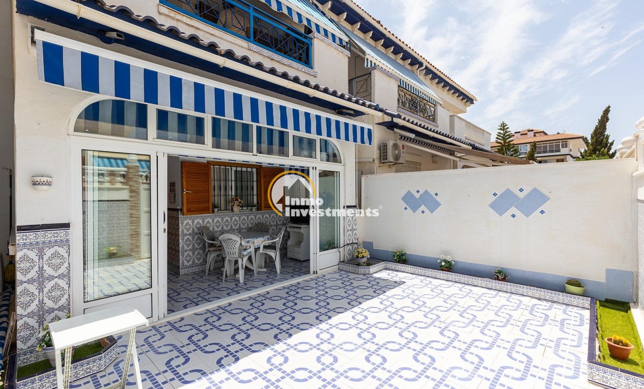 Resale - Town house - Torrevieja
