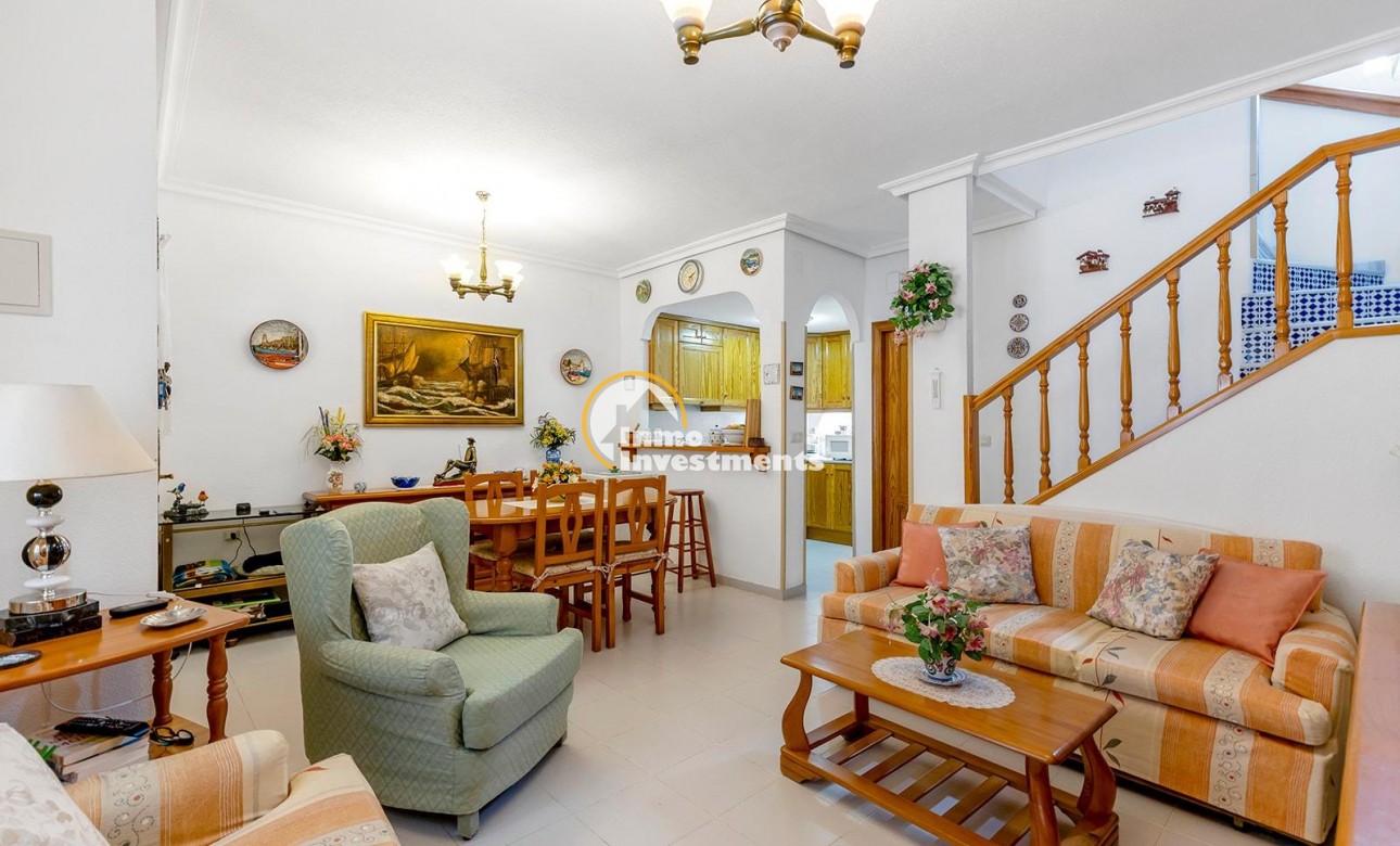 Resale - Town house - Torrevieja