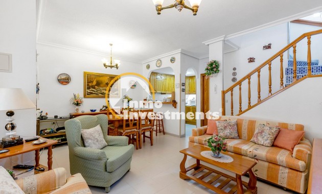 Resale - Town house - Torrevieja