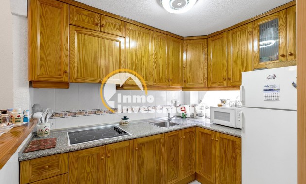 Resale - Town house - Torrevieja