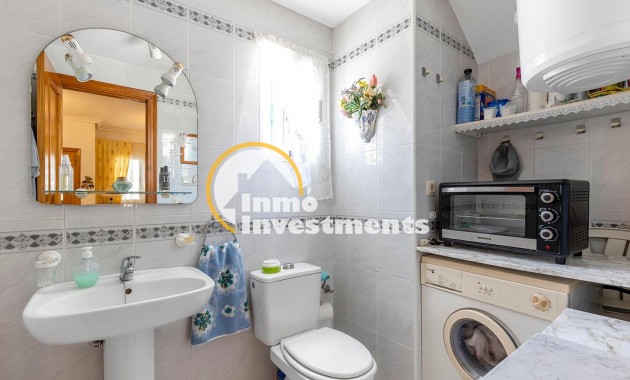 Resale - Town house - Torrevieja