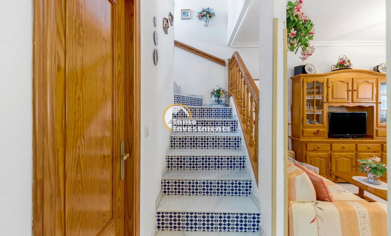 Resale - Town house - Torrevieja