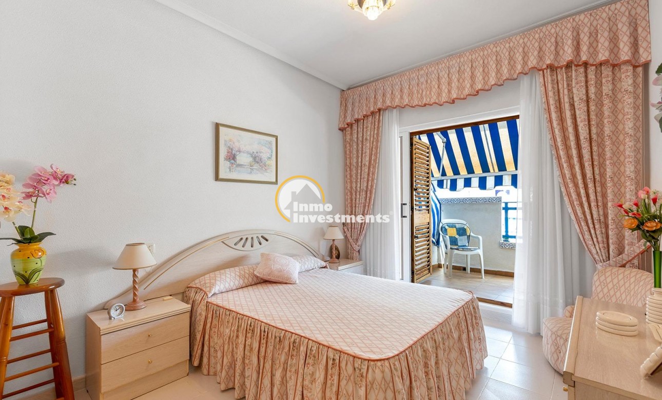 Resale - Town house - Torrevieja