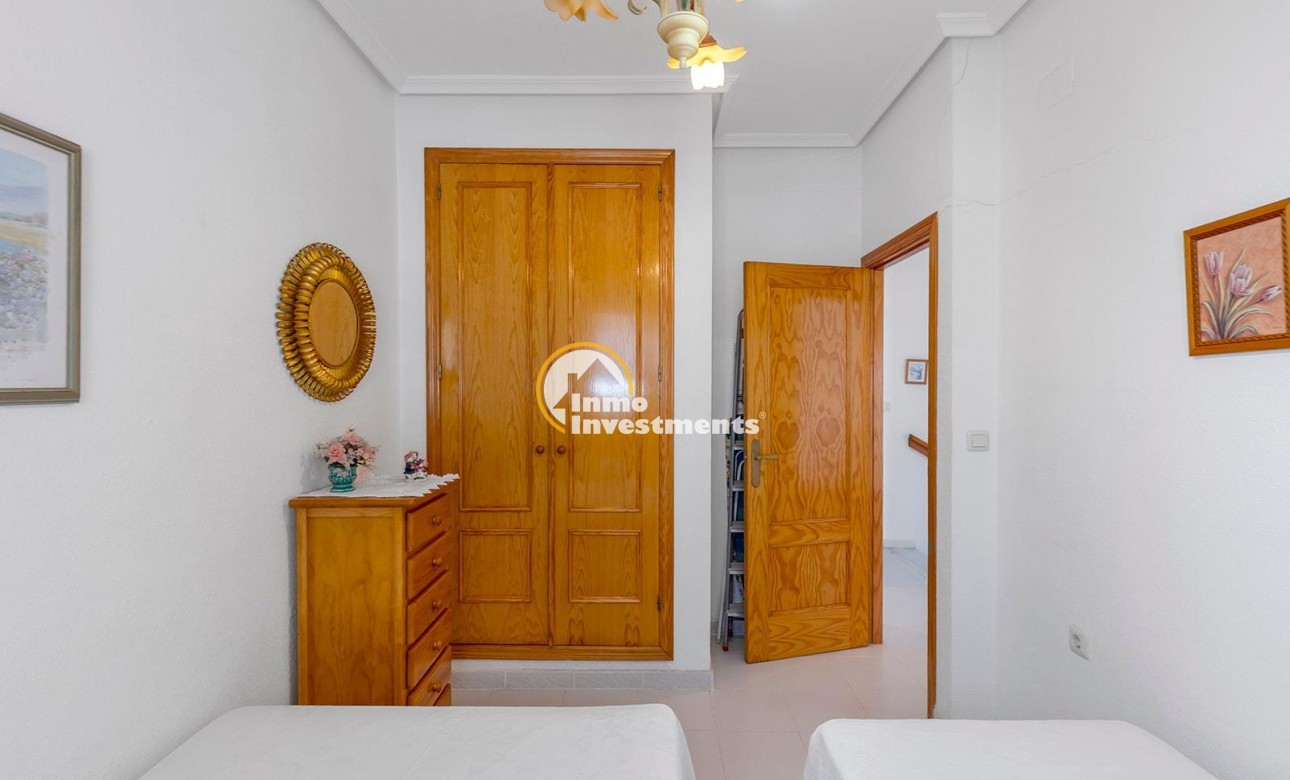 Resale - Town house - Torrevieja