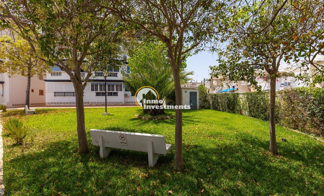 Resale - Town house - Torrevieja