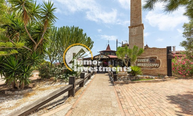 Resale - Town house - Torrevieja