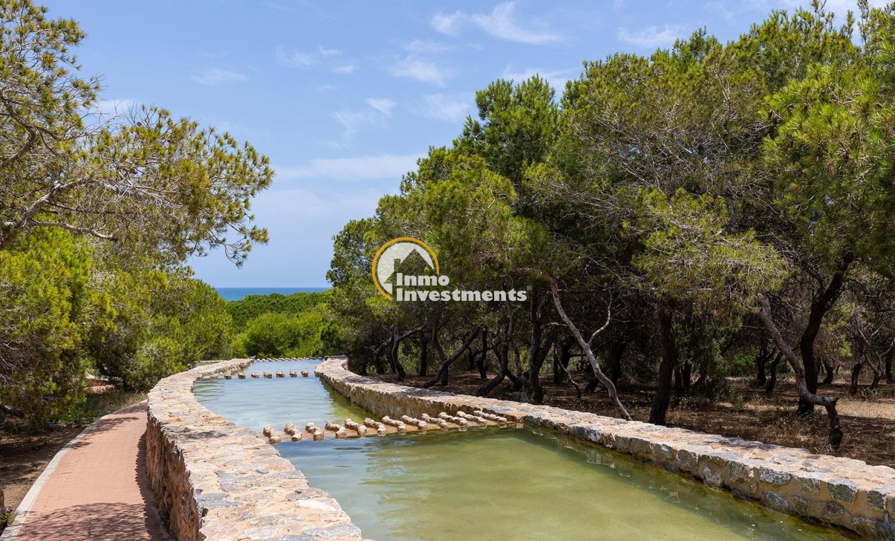 Resale - Town house - Torrevieja