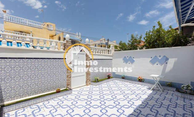 Resale - Town house - Torrevieja