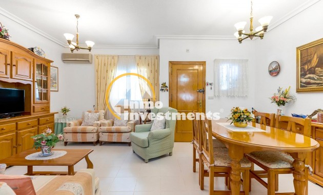 Resale - Town house - Torrevieja