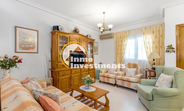 Resale - Town house - Torrevieja