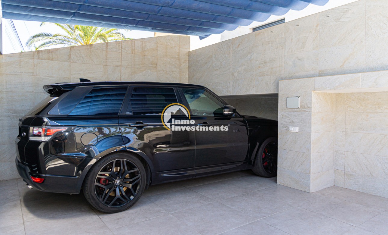 Resale - Semi detached villa - Los Balcones