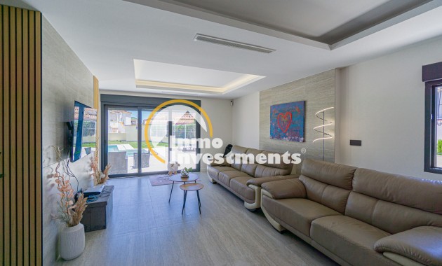 Resale - Semi detached villa - Los Balcones