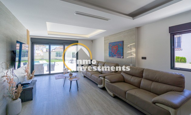 Resale - Semi detached villa - Los Balcones