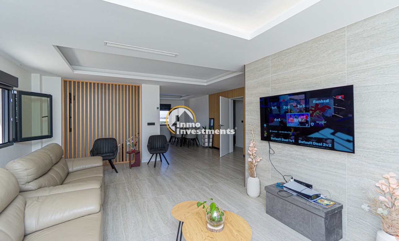 Resale - Semi detached villa - Los Balcones