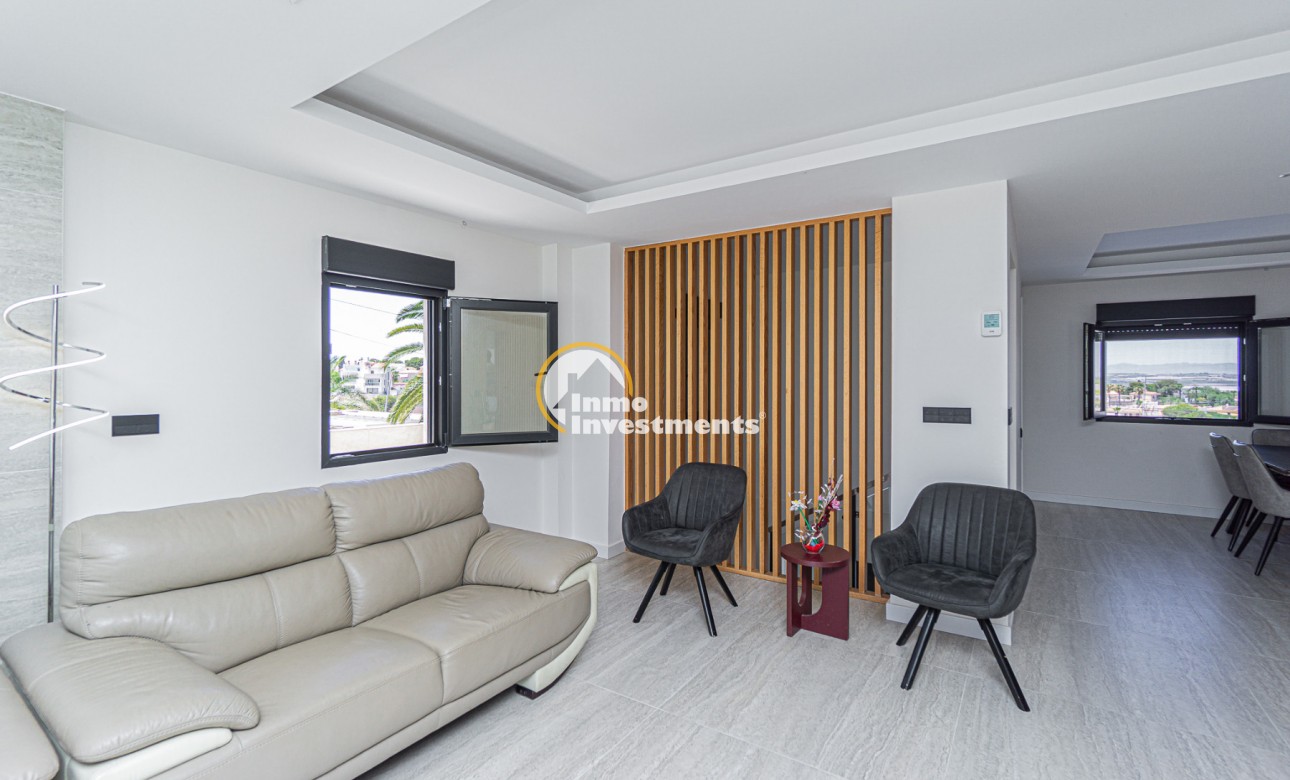 Resale - Semi detached villa - Los Balcones