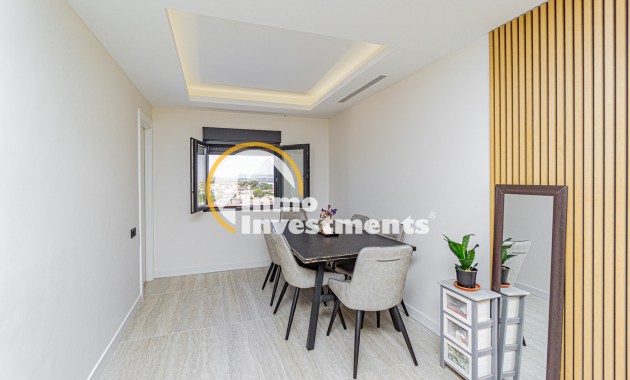 Resale - Semi detached villa - Los Balcones