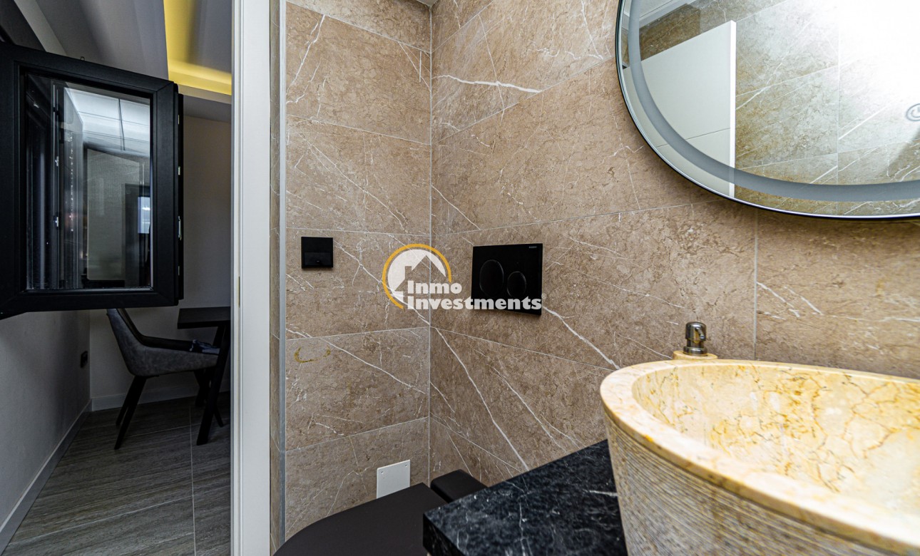 Resale - Semi detached villa - Los Balcones