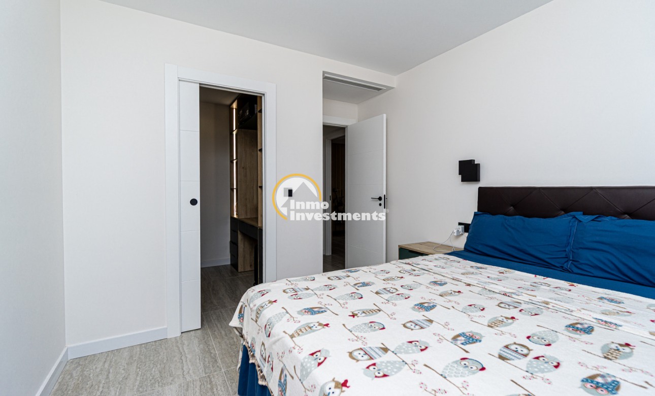 Resale - Semi detached villa - Los Balcones