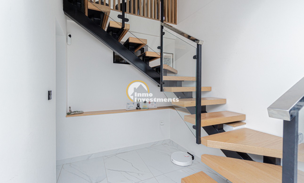 Resale - Semi detached villa - Los Balcones