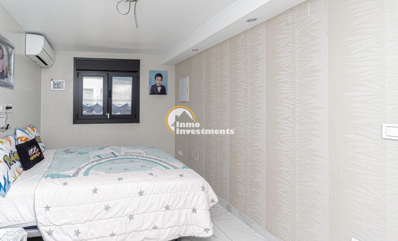 Resale - Semi detached villa - Los Balcones