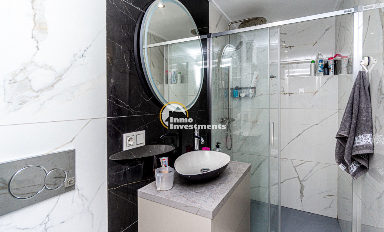 Resale - Semi detached villa - Los Balcones