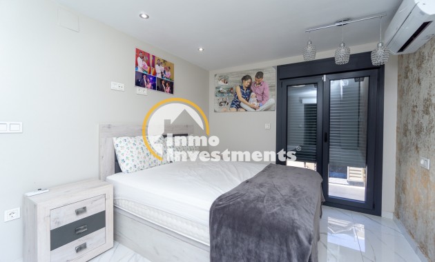 Resale - Semi detached villa - Los Balcones