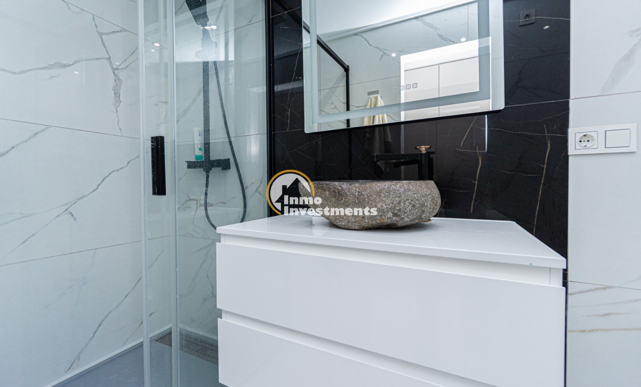 Resale - Semi detached villa - Los Balcones