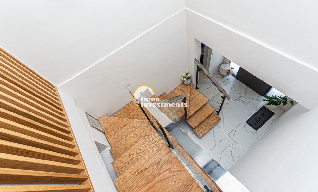 Resale - Semi detached villa - Los Balcones