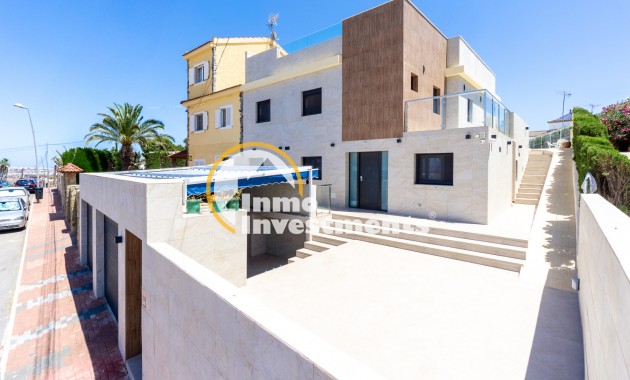 Resale - Semi detached villa - Los Balcones
